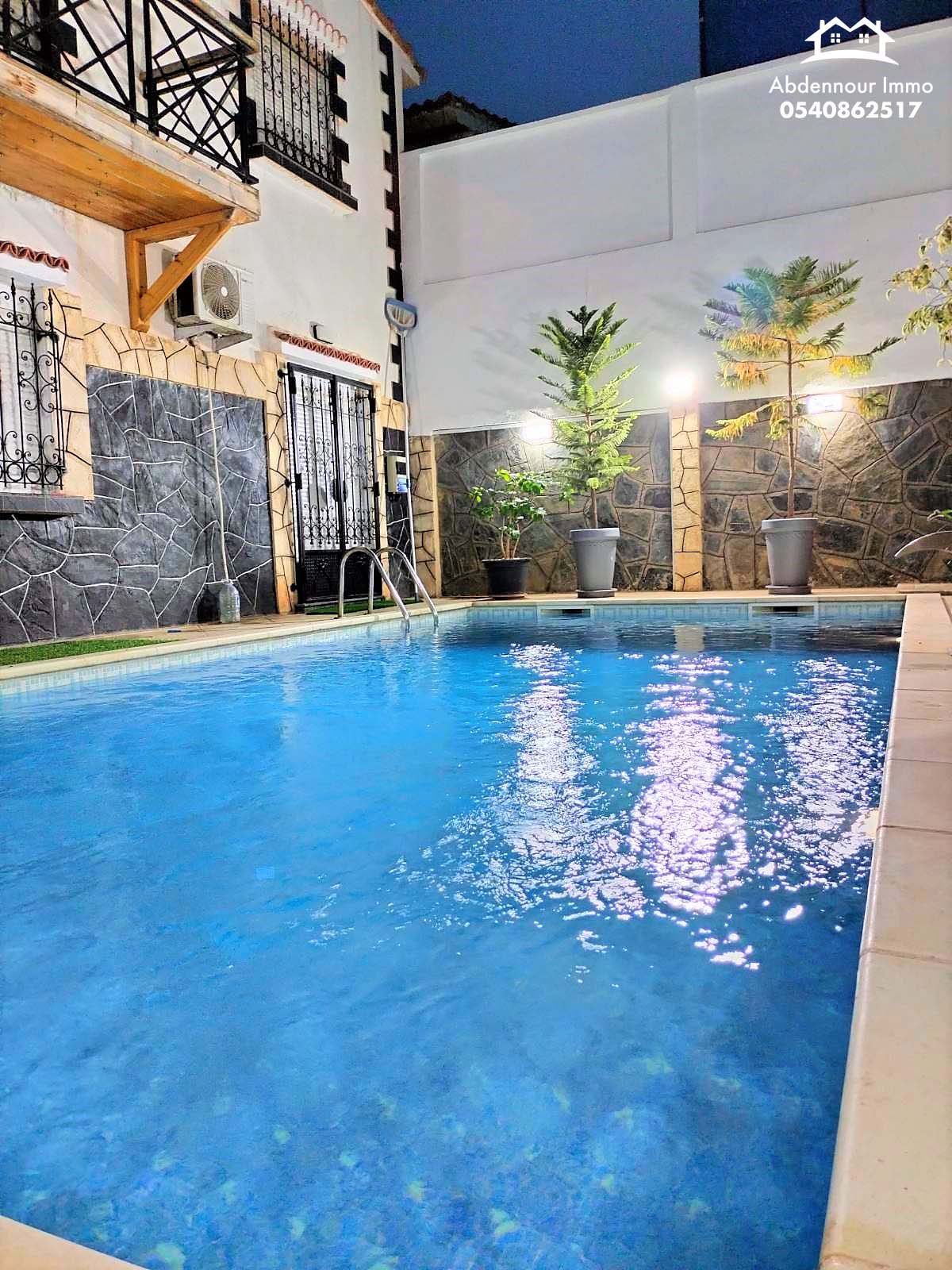Location villa avec piscine - Aïn El Turck – Oran