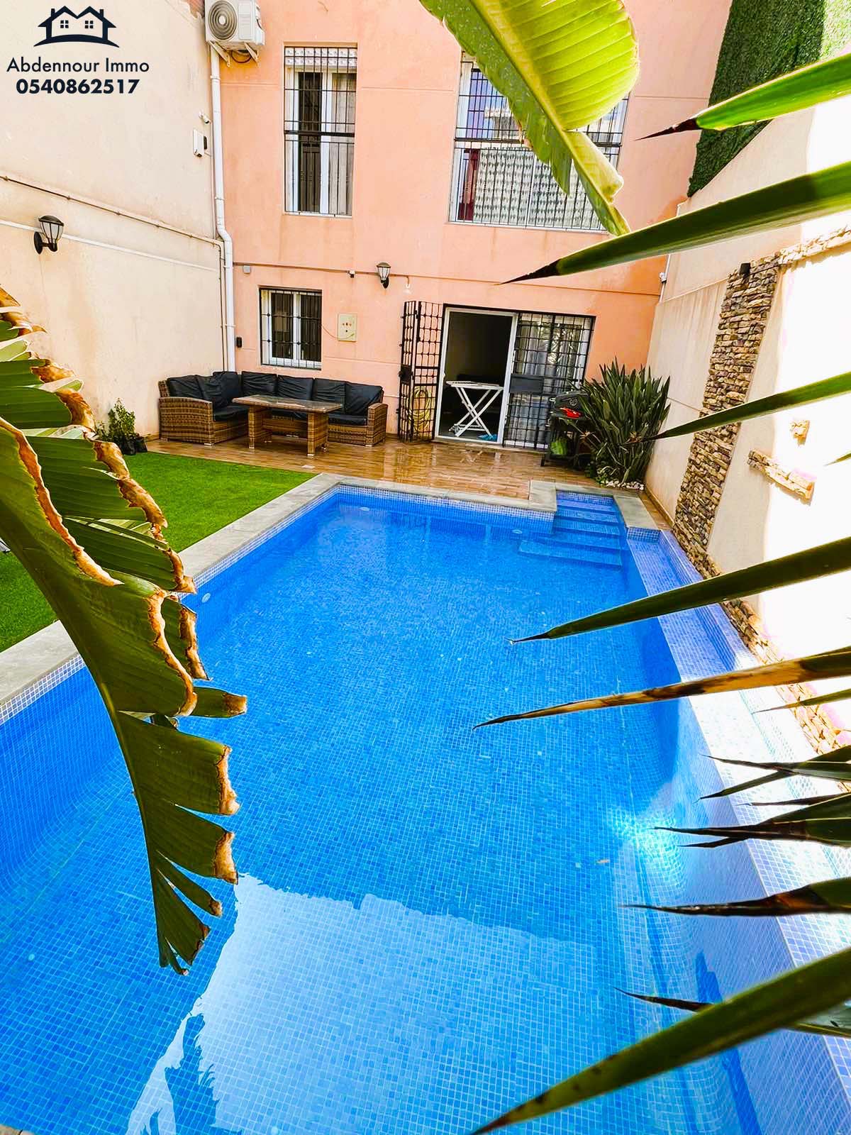 Location magnifique villa avec piscine - Ain El Turck - Oran